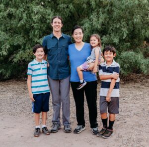 Shermi Liang with husband and three children